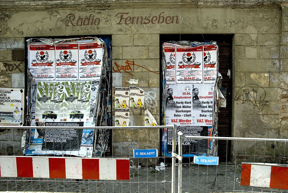 %_tempFileNameSCHAUPLATZ%20-%2045%